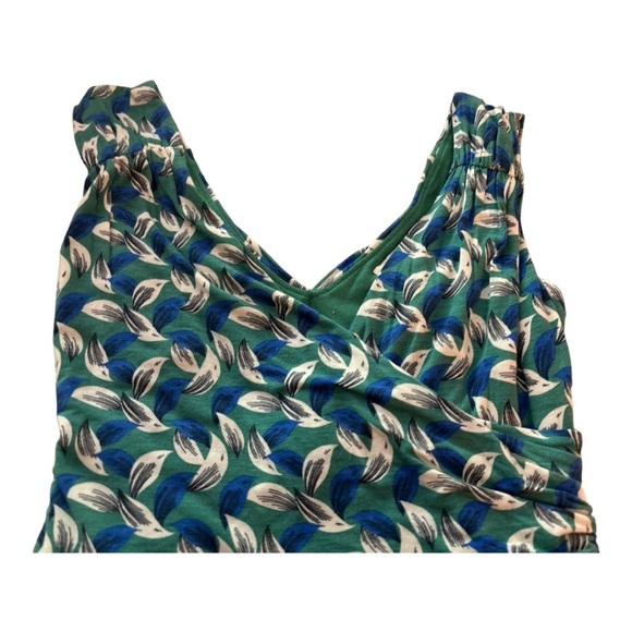 BODIN dress Faux wrap draped  bodice.Rouching in the back.  Full skirt. Lined - Picture 9 of 10